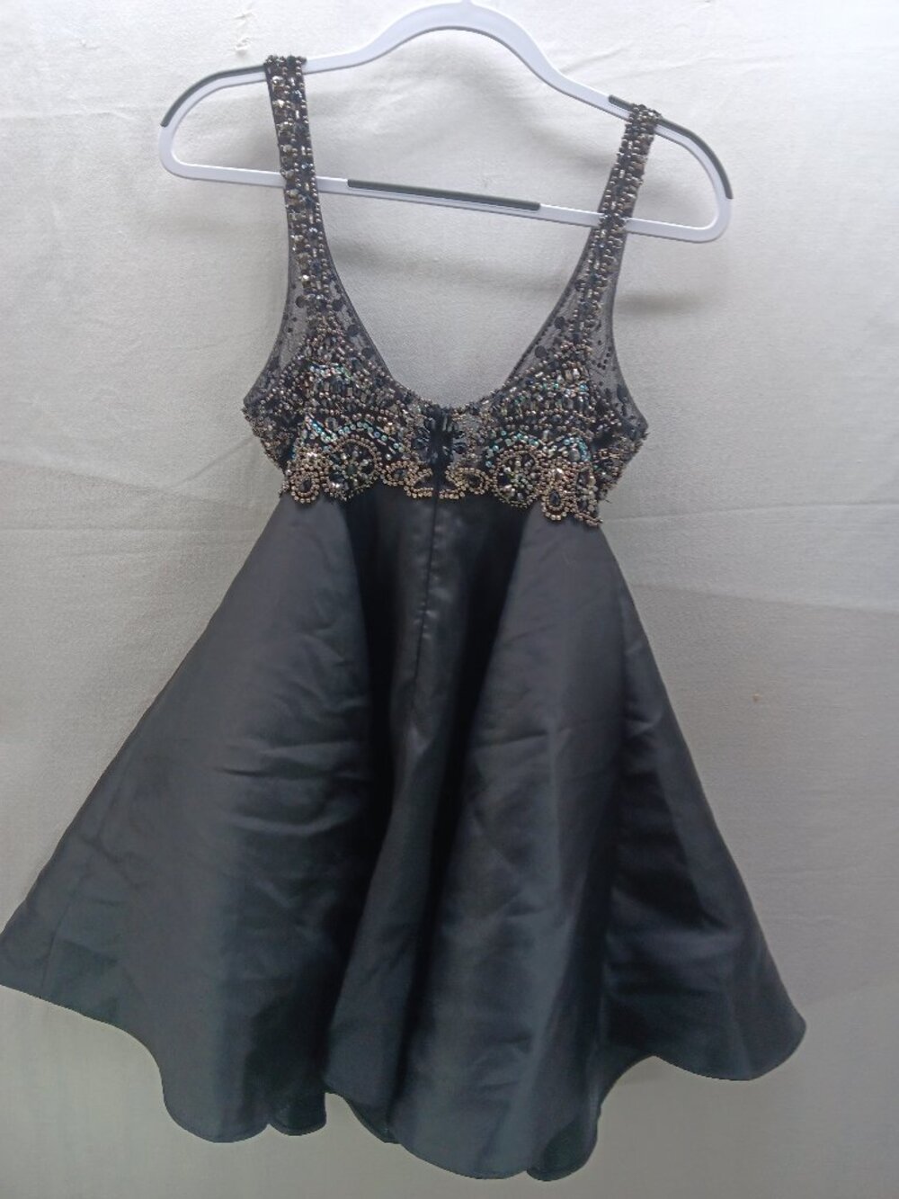 Jolene Coral Short Dress Evening Prom Formal Party Beaded Size 2